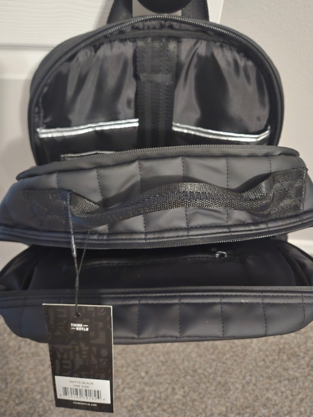 BNWT/EUC Think Royln Bundle Backpack/Crossbody - Picture 6 of 8